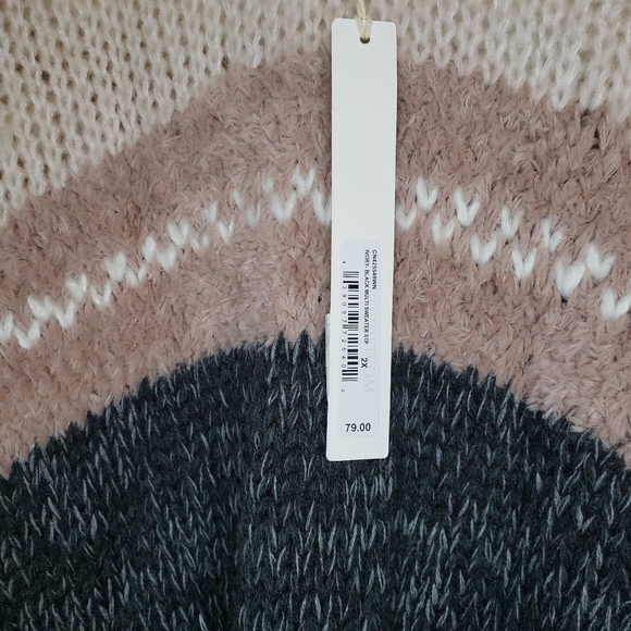 Caslon Mixed Stripe V-neck Pullover
2X - Picture 11 of 11